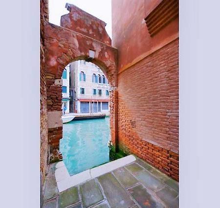 Calle Dei Ormesini Venedig Eksteriør billede